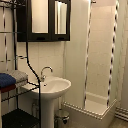 Studio Vinci- Parking Privé Appartement *